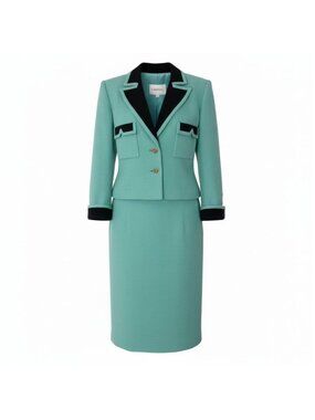 Chanel C Vintage Tweed Skirt Jacket & Set Gold Button CC Logo 36 Light Green